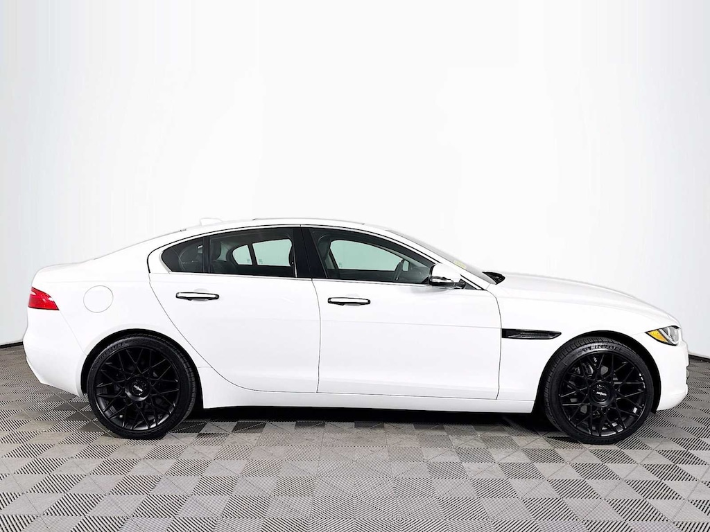 Used 2019 Jaguar XE 25t Premium Sedan