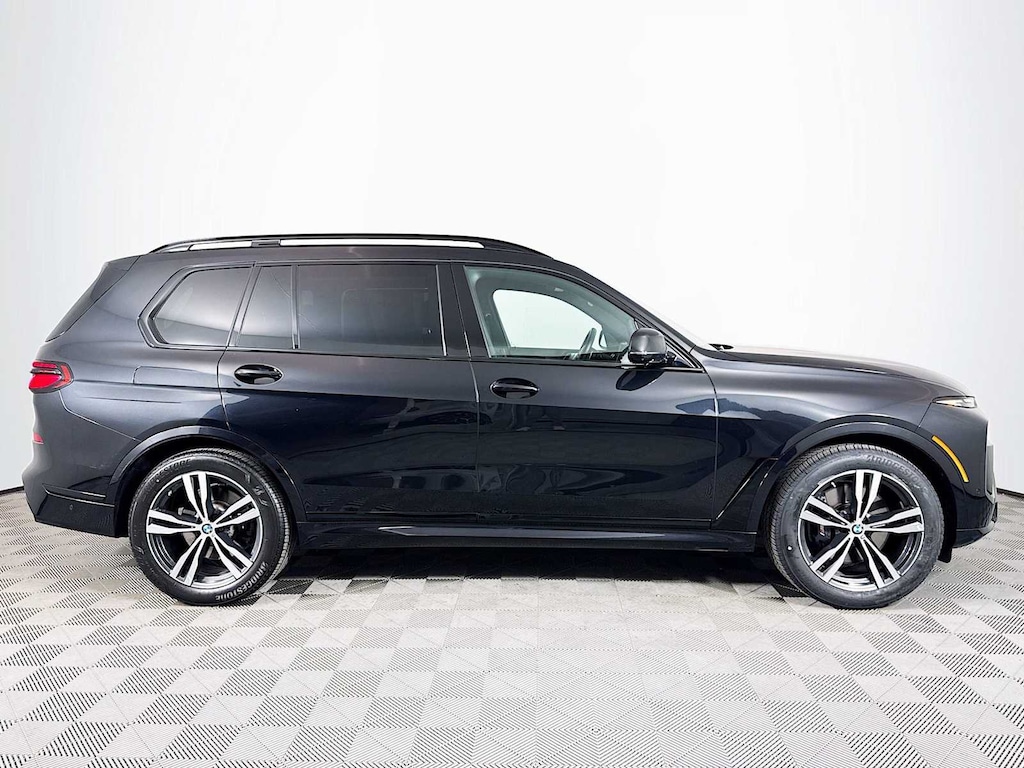 Used 2024 BMW X7 xDrive40i SUV