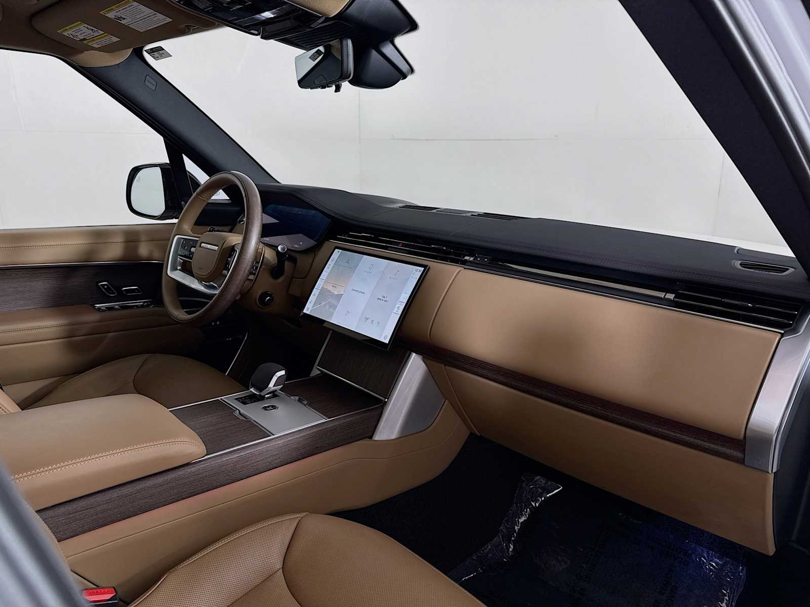2025 Land Rover Range Rover SE - Photo 41