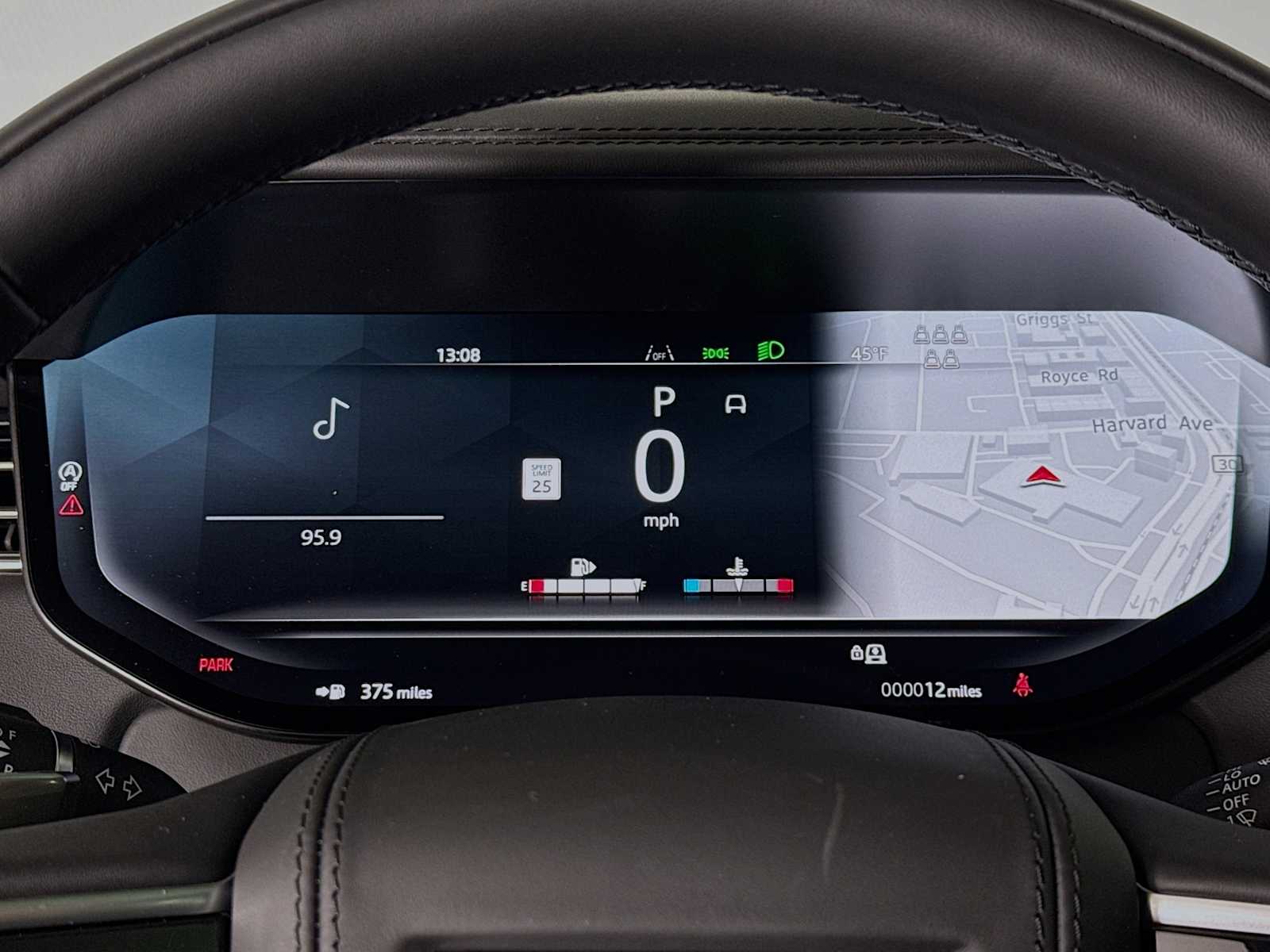 2026 Land Rover Range Rover SE - Photo 13