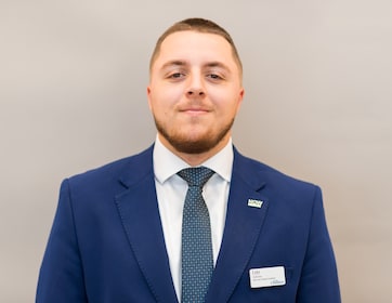 Staff member Luke Anderson from ID_5e757d