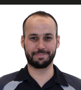 Staff member Aziz Idmoussa from ID_63c86d