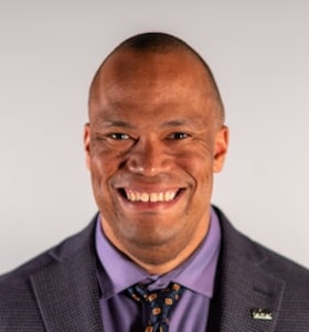 Staff member Dudley William from ID_95b98b