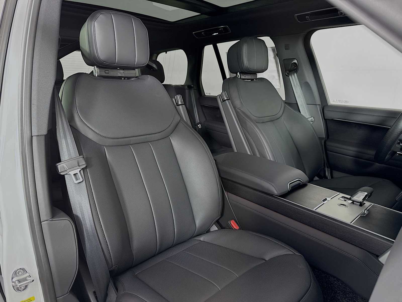 2026 Land Rover Range Rover SE - Photo 30