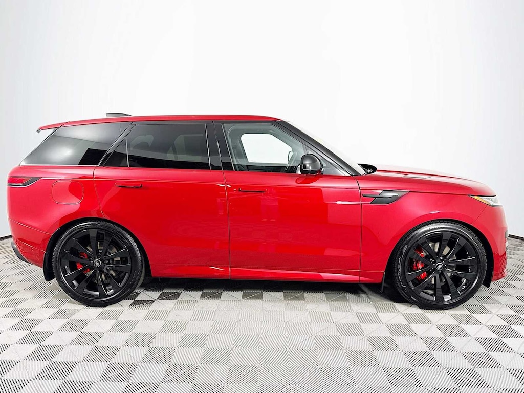 New 2025 Land Rover Range Rover Sport Dynamic SE SUV