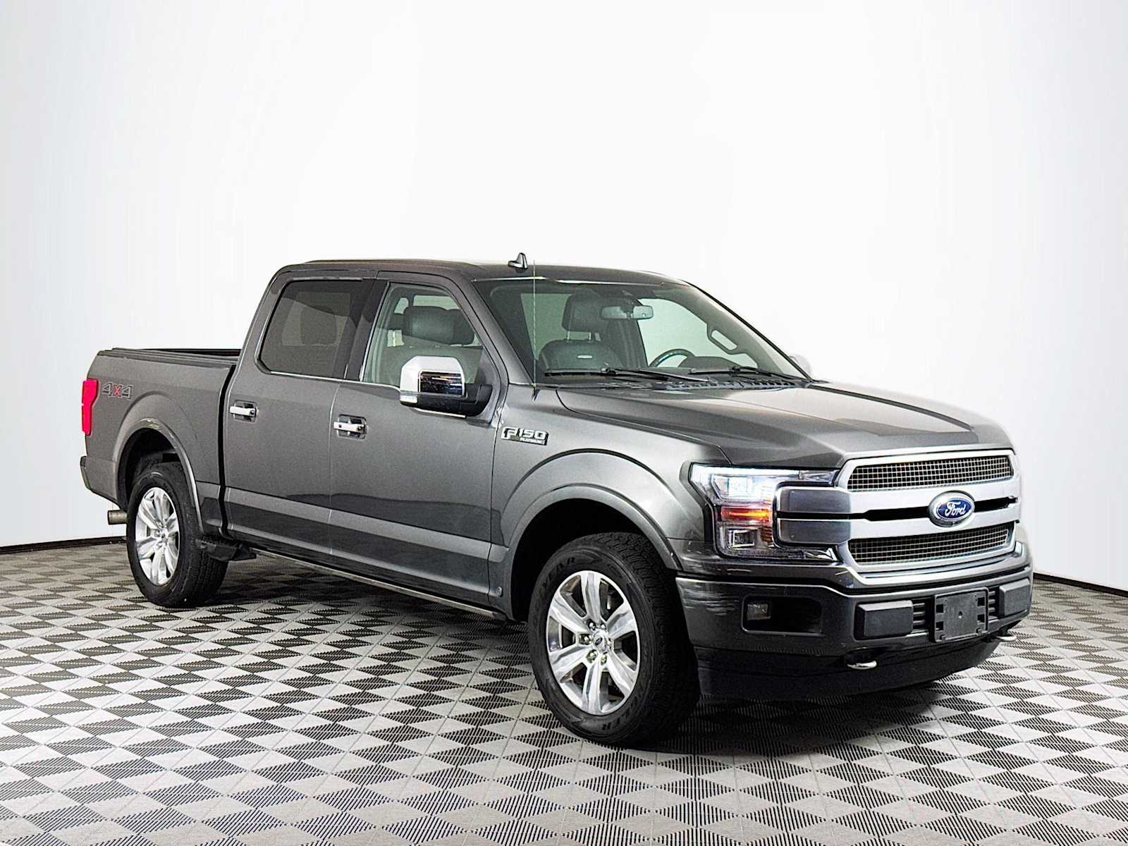 2018 Ford F-150 Platinum photo 3
