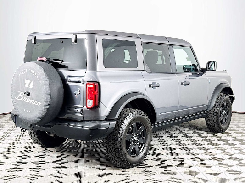 Used 2023 Ford Bronco SUV
