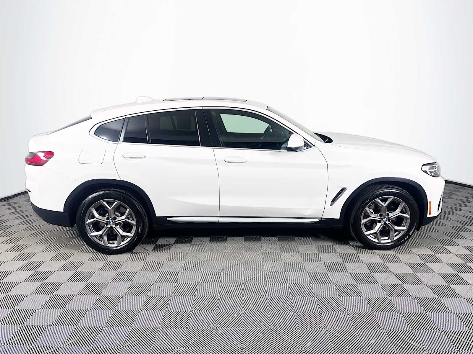 2022 Bmw X4 xDrive30i photo 4
