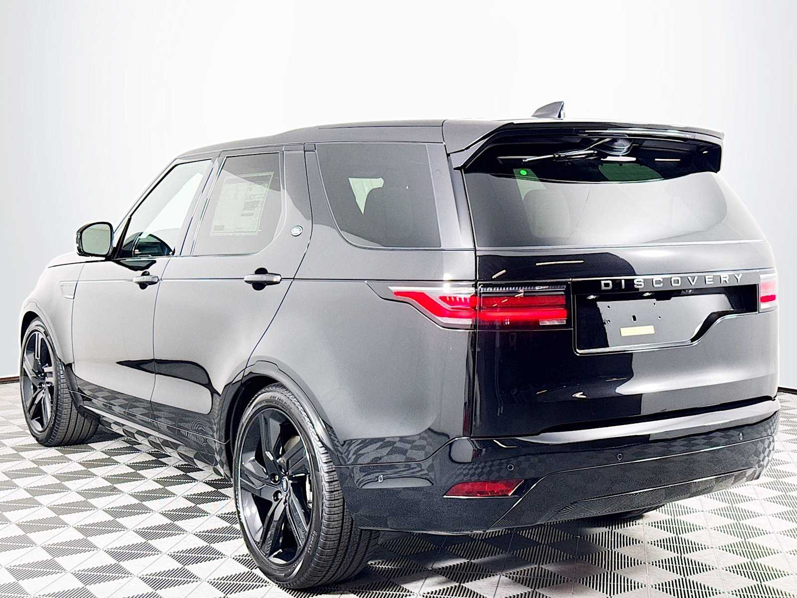 2025 Land Rover Discovery Dynamic SE - Photo 7