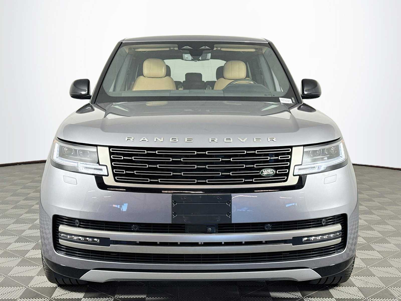 Certified 2025 Land Rover Range Rover P400 SE 7 Seat SUV