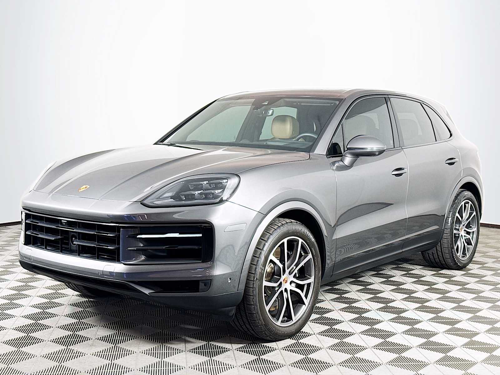 2025 Porsche Cayenne S