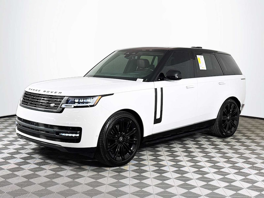 Used 2024 Land Rover Range Rover P530 SE SUV