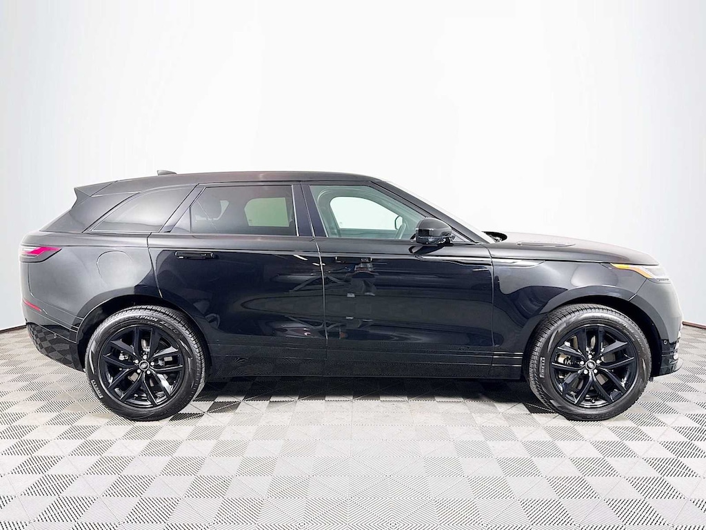 Certified 2026 Land Rover Range Rover Velar P250 Dynamic SE SUV