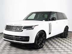 2026 Land Rover Range Rover SE SUV