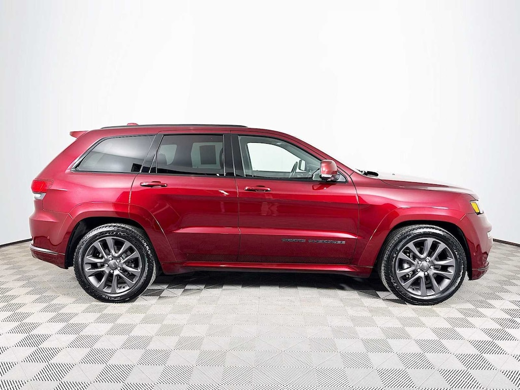 Used 2018 Jeep Grand Cherokee Overland 4x4 SUV