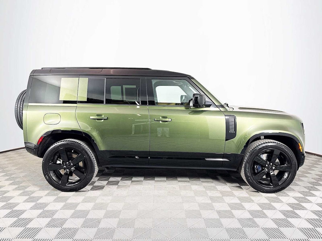 New 2026 Land Rover Defender 110 X-Dynamic SE SUV