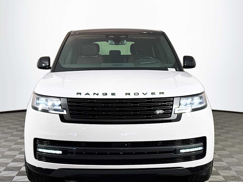 Used 2024 Land Rover Range Rover P530 SE SUV