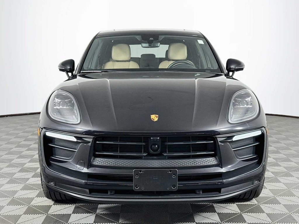 Used 2022 Porsche Macan SUV