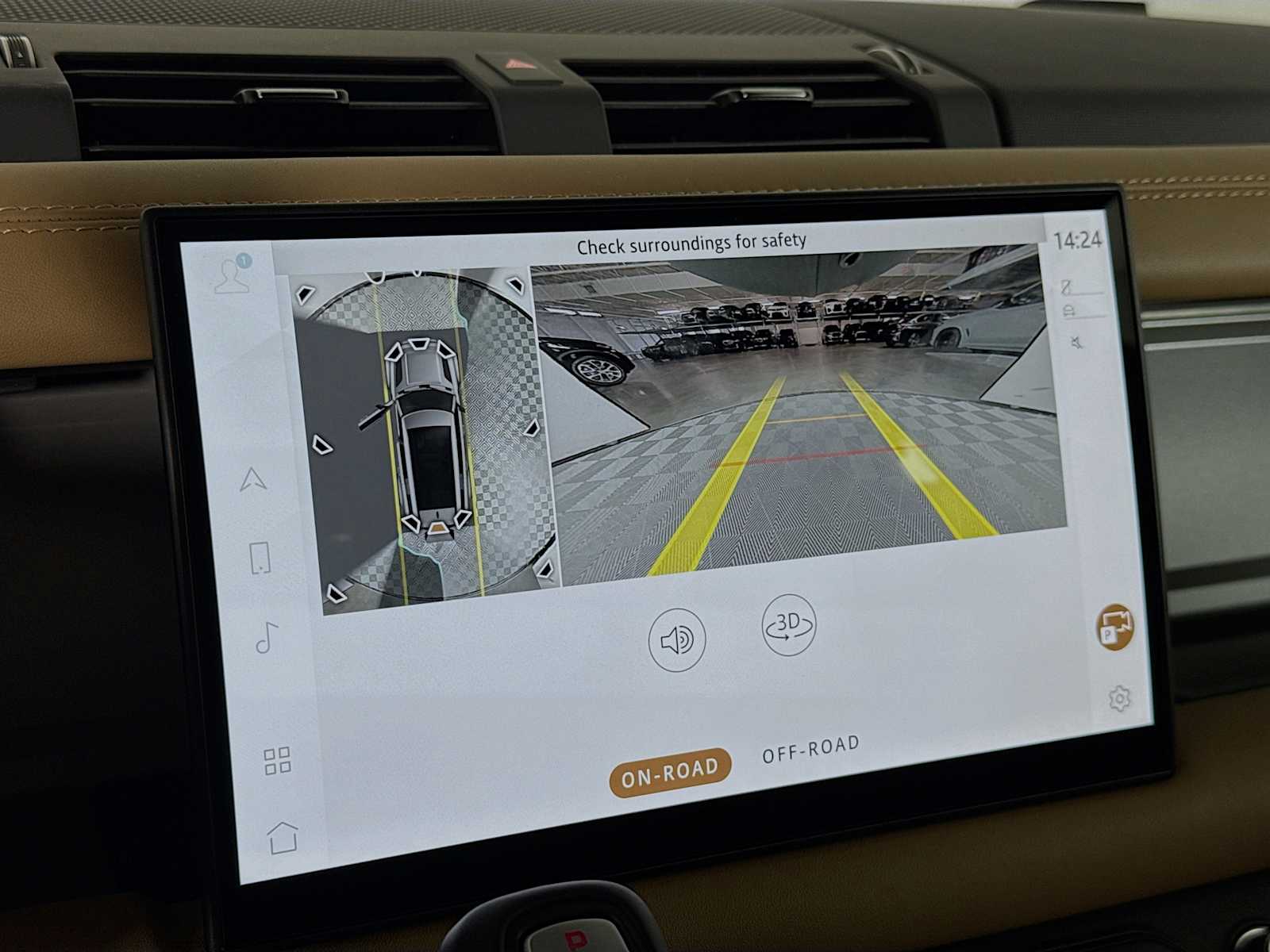 2025 Land Rover Defender V8 - Photo 15