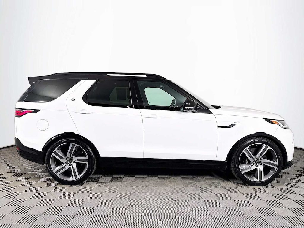 Used 2023 Land Rover Discovery P360 Metropolitan Edition SUV