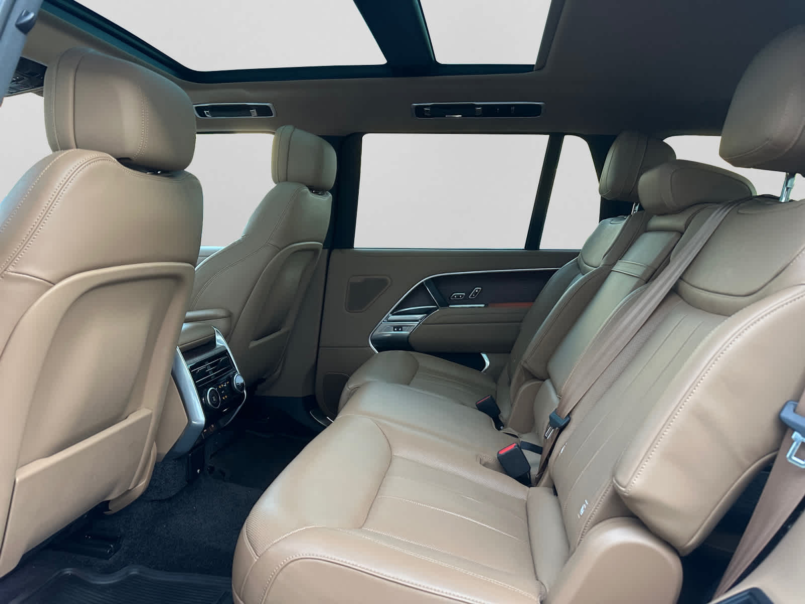 2025 Land Rover Range Rover SE - Photo 26