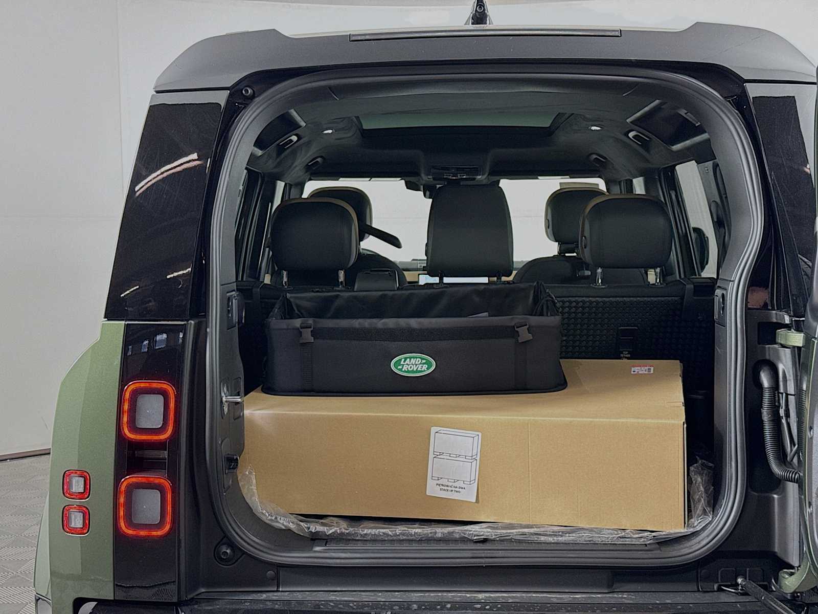 2026 Land Rover Defender X - Photo 25
