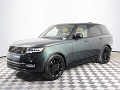2026 Land Rover Range Rover SE SUV