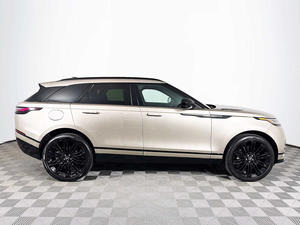 Used 2026 Land Rover Range Rover Velar P400 Dynamic SE SUV
