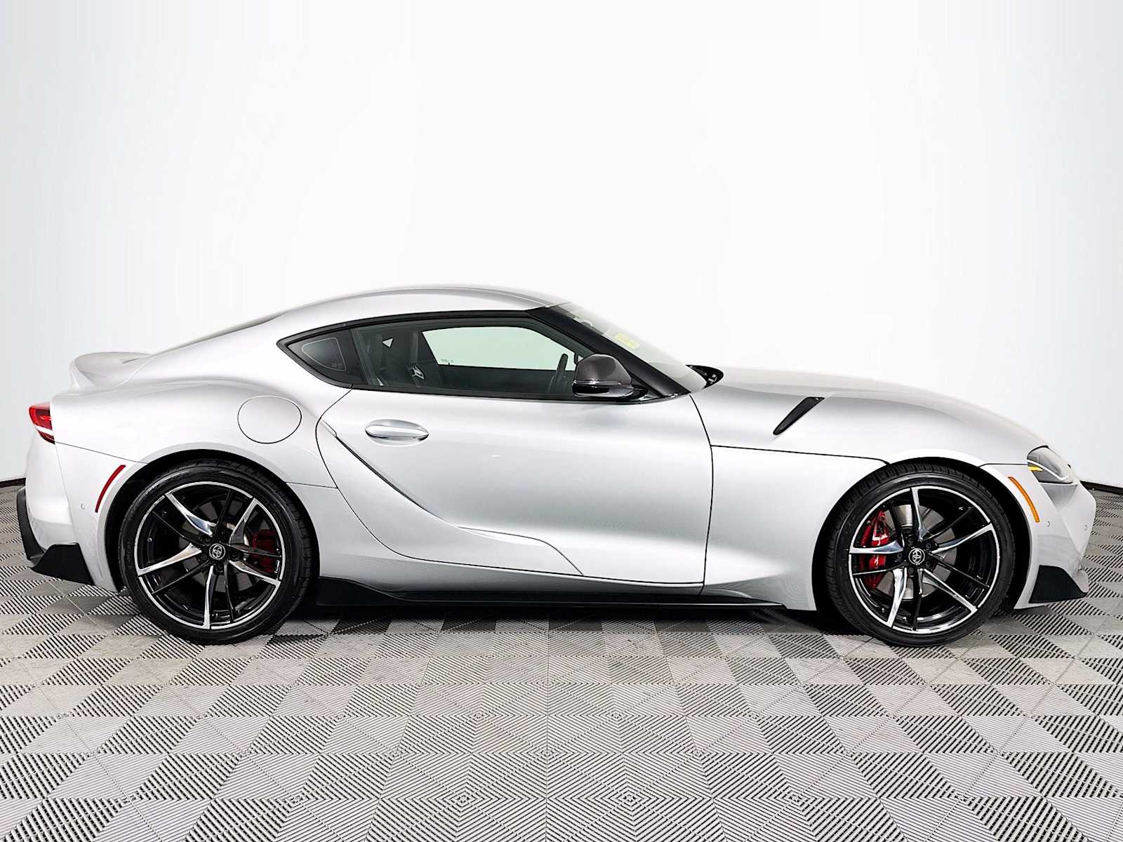 2022 Toyota Supra 3.0 Premium photo 4