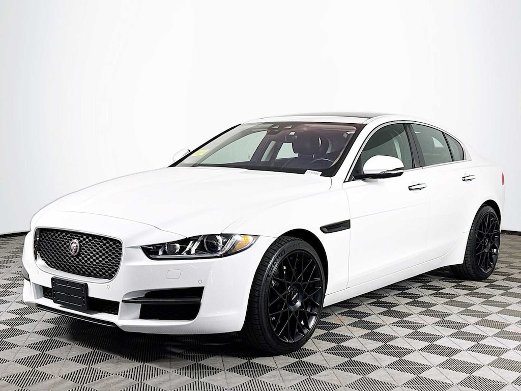 Used 2019 Jaguar XE 25t Premium Sedan
