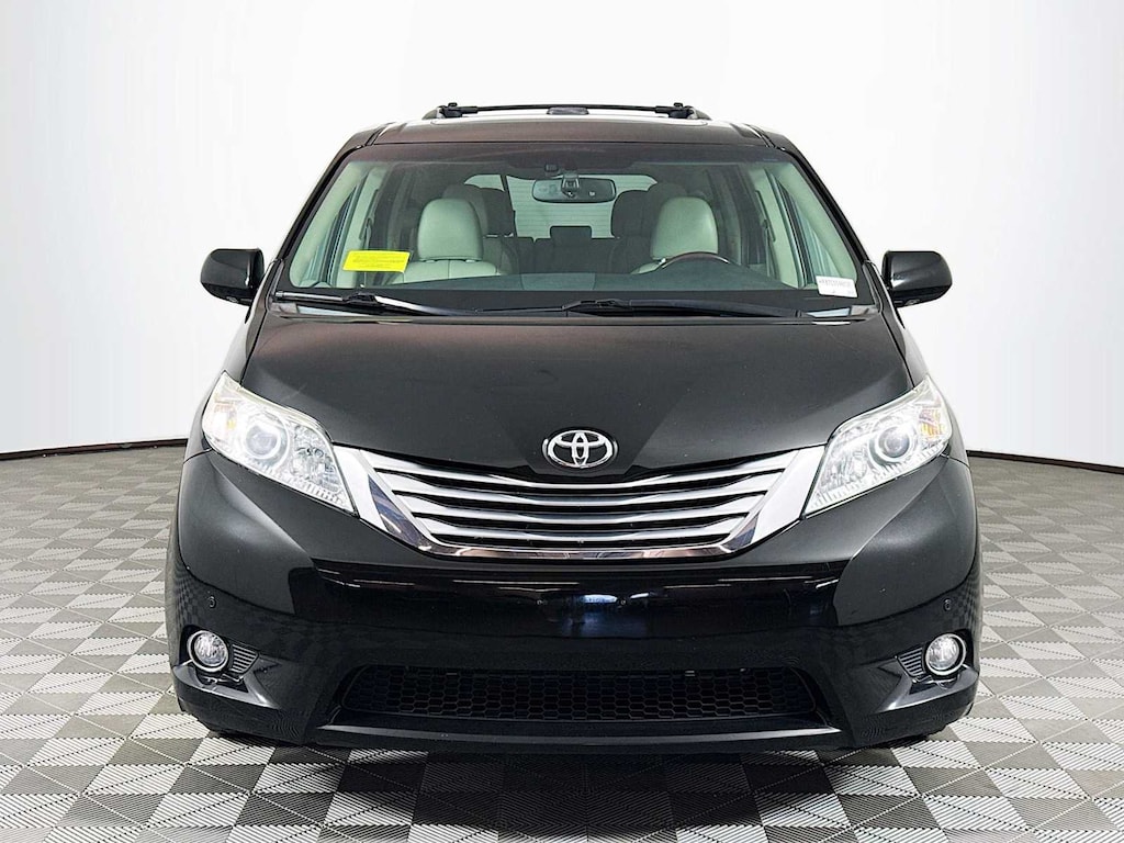 Used 2012 Toyota Sienna Limited 7 Passenger Van