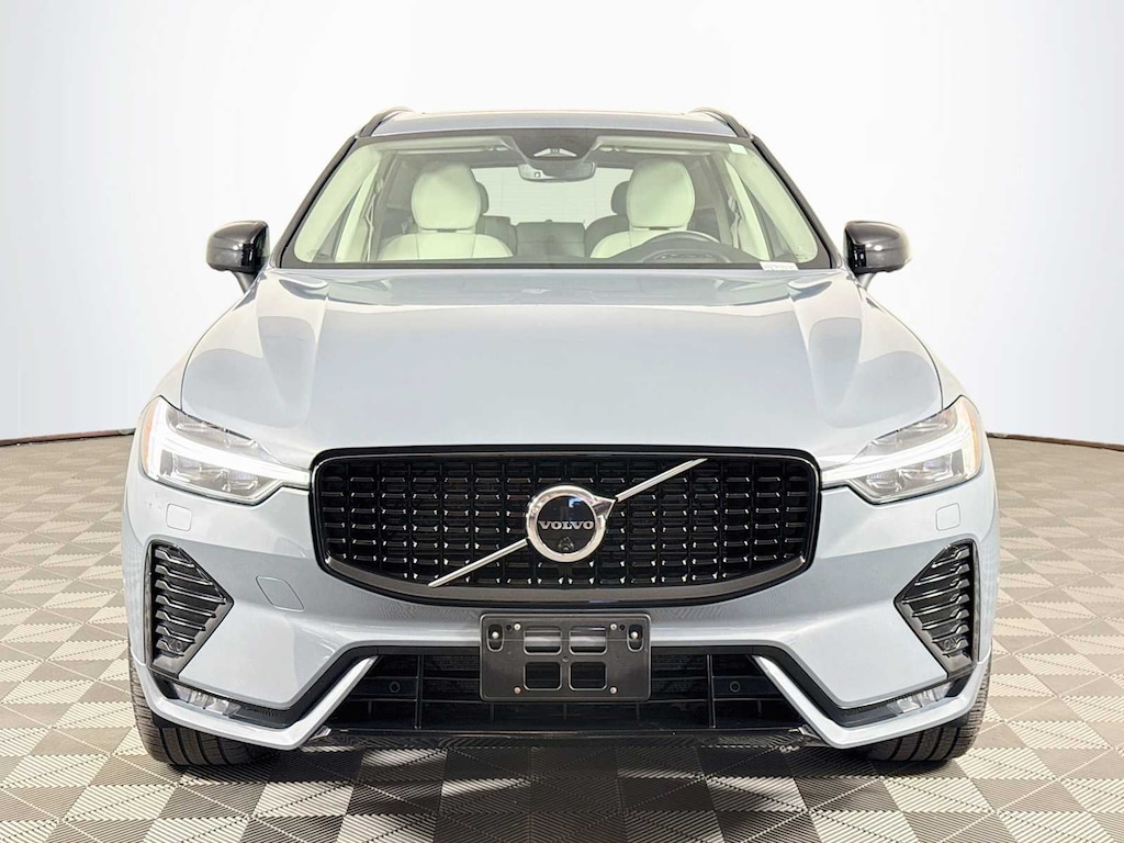 Used 2023 Volvo XC60 B5 AWD Ultimate Dark SUV