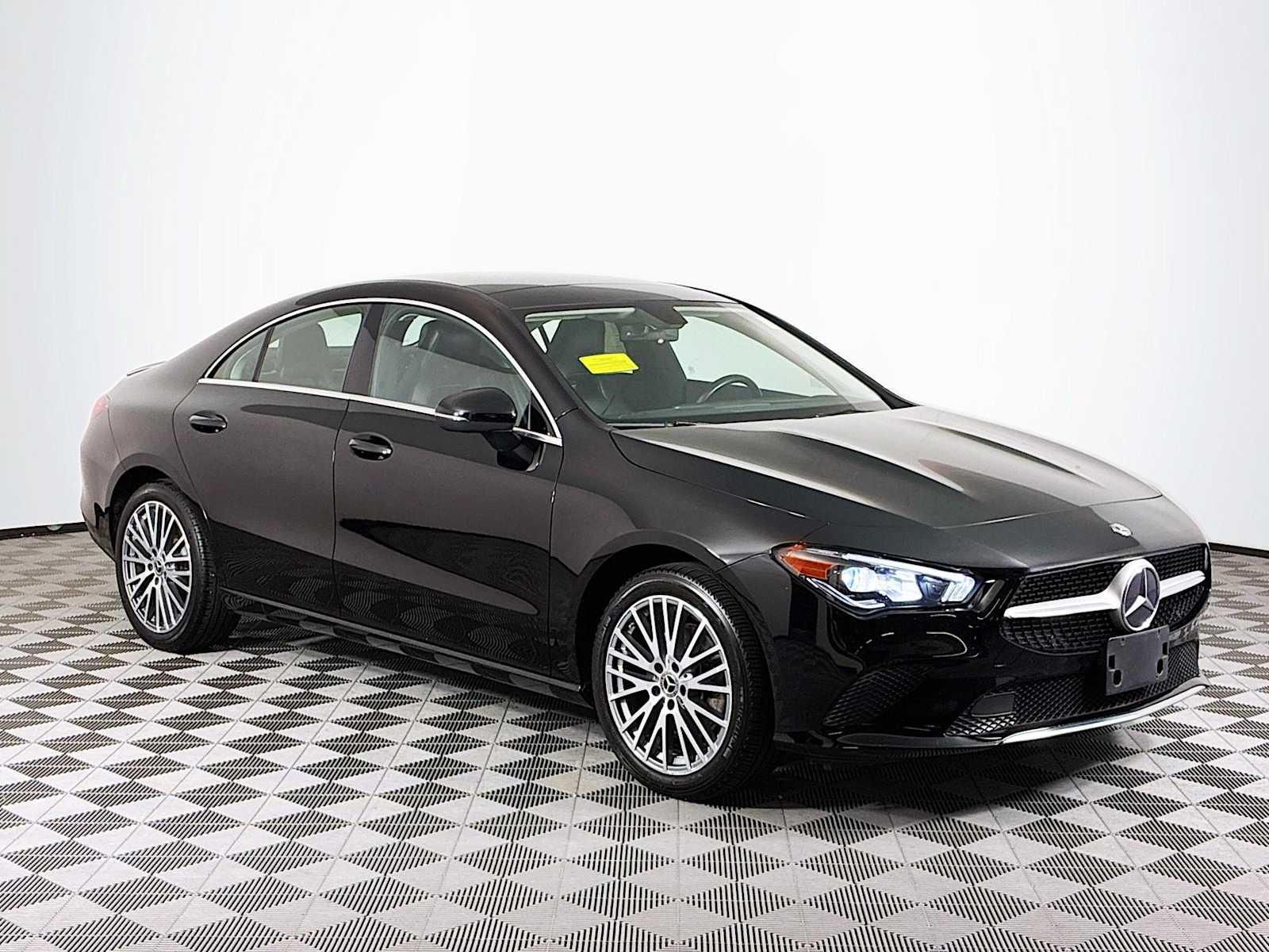 2020 Mercedes Benz CLA 250 4MATIC photo 3