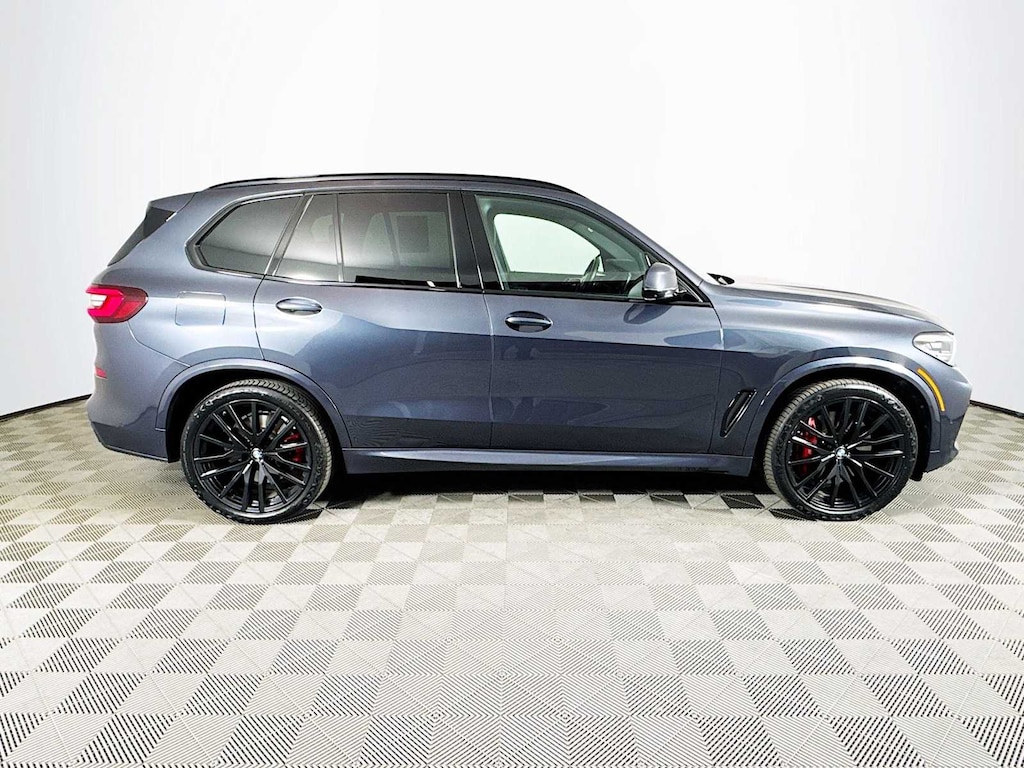 Used 2022 BMW X5 M50i SUV