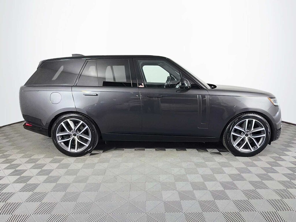 Used 2023 Land Rover Range Rover P530 SE SUV