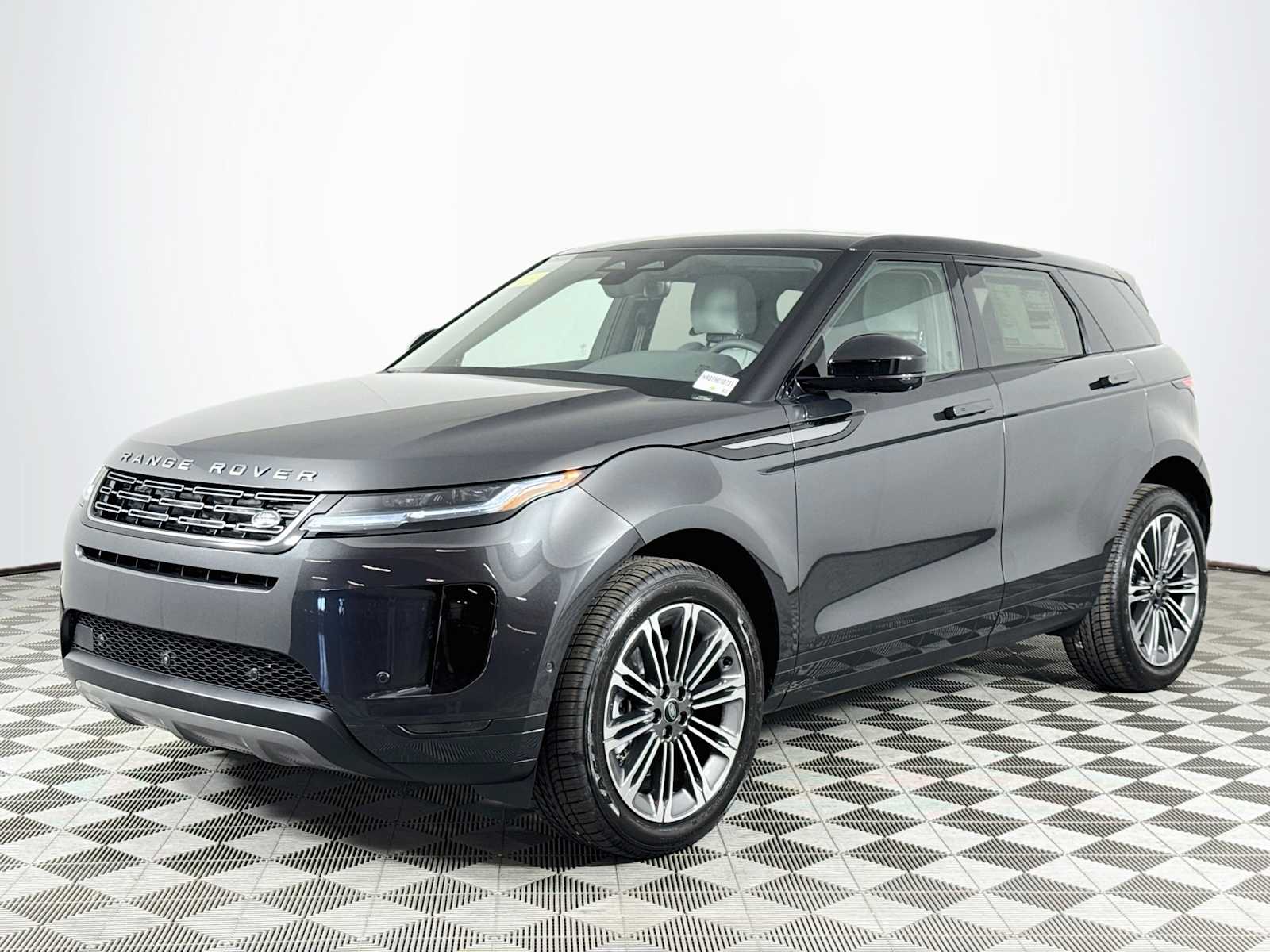 2026 Land Rover Range Rover Evoque