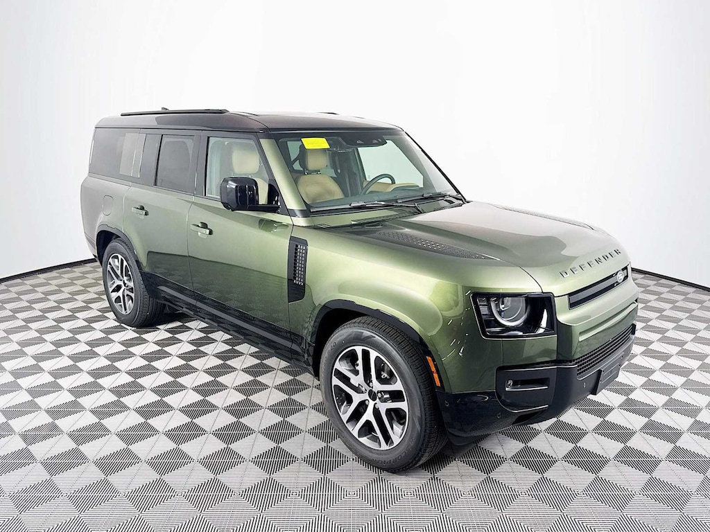 New 2026 Land Rover Defender 130 X-Dynamic SE SUV