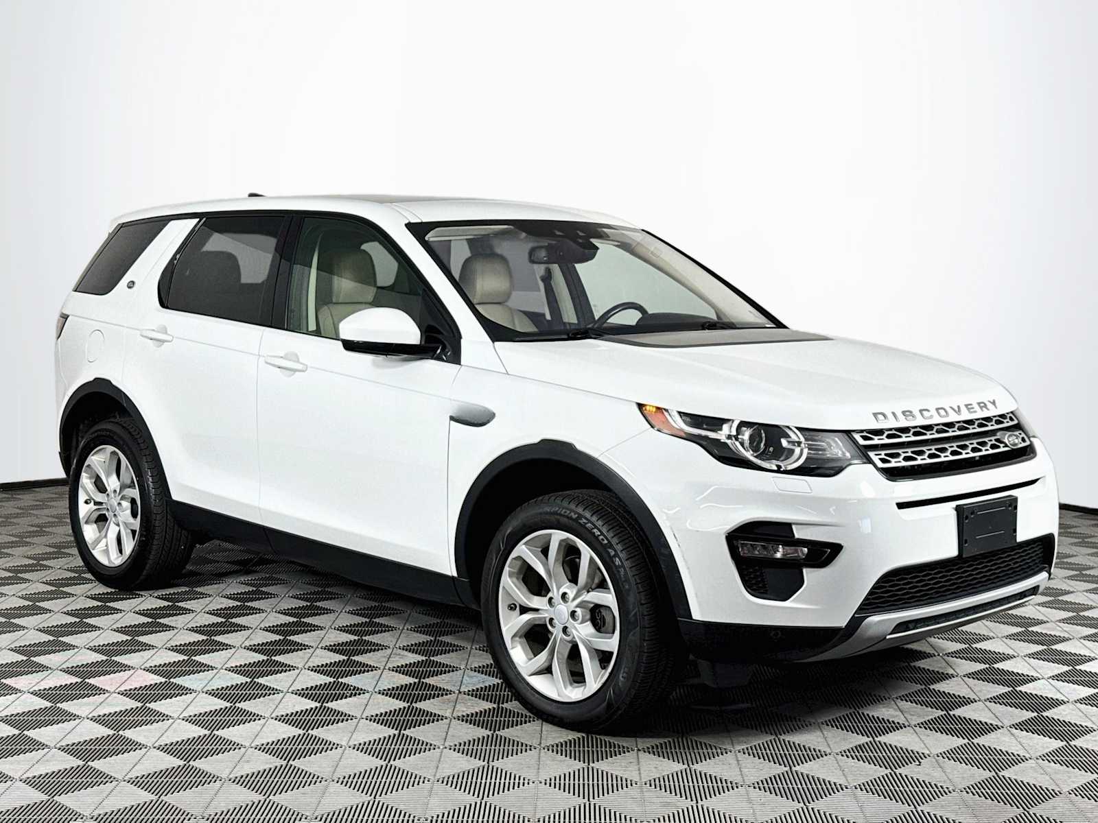 Used 2018 Land Rover Discovery Sport HSE SUV