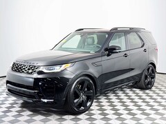 New 2025 Land Rover Discovery Dynamic SE SUV near Boston, MA