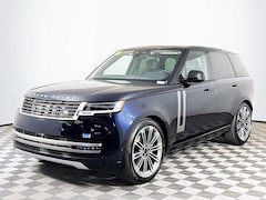 2026 Land Rover Range Rover SE SUV