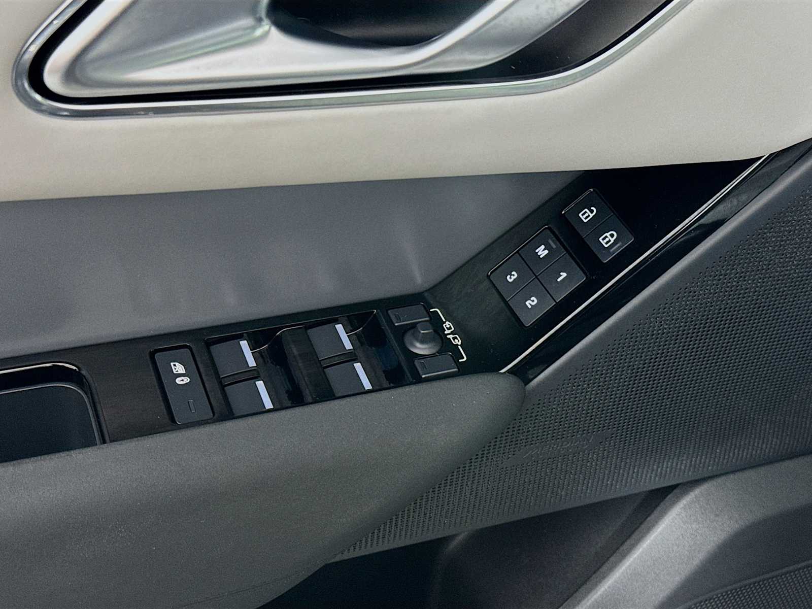 used 2025 Land Rover Range Rover Velar car, priced at $45,784