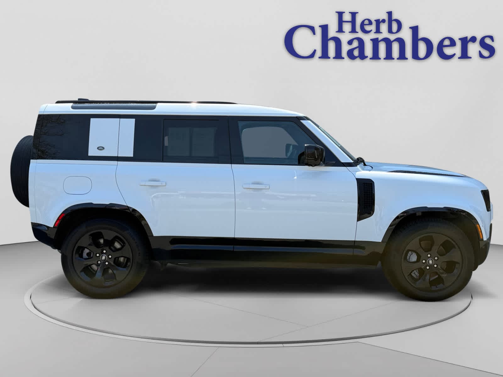 used 2022 Land Rover Defender 110 car, priced at $47,000