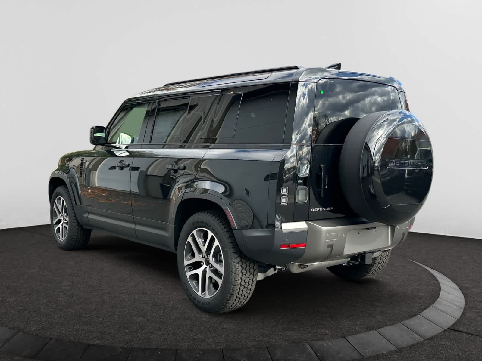 new 2026 Land Rover Defender 110 car, priced at $81,961