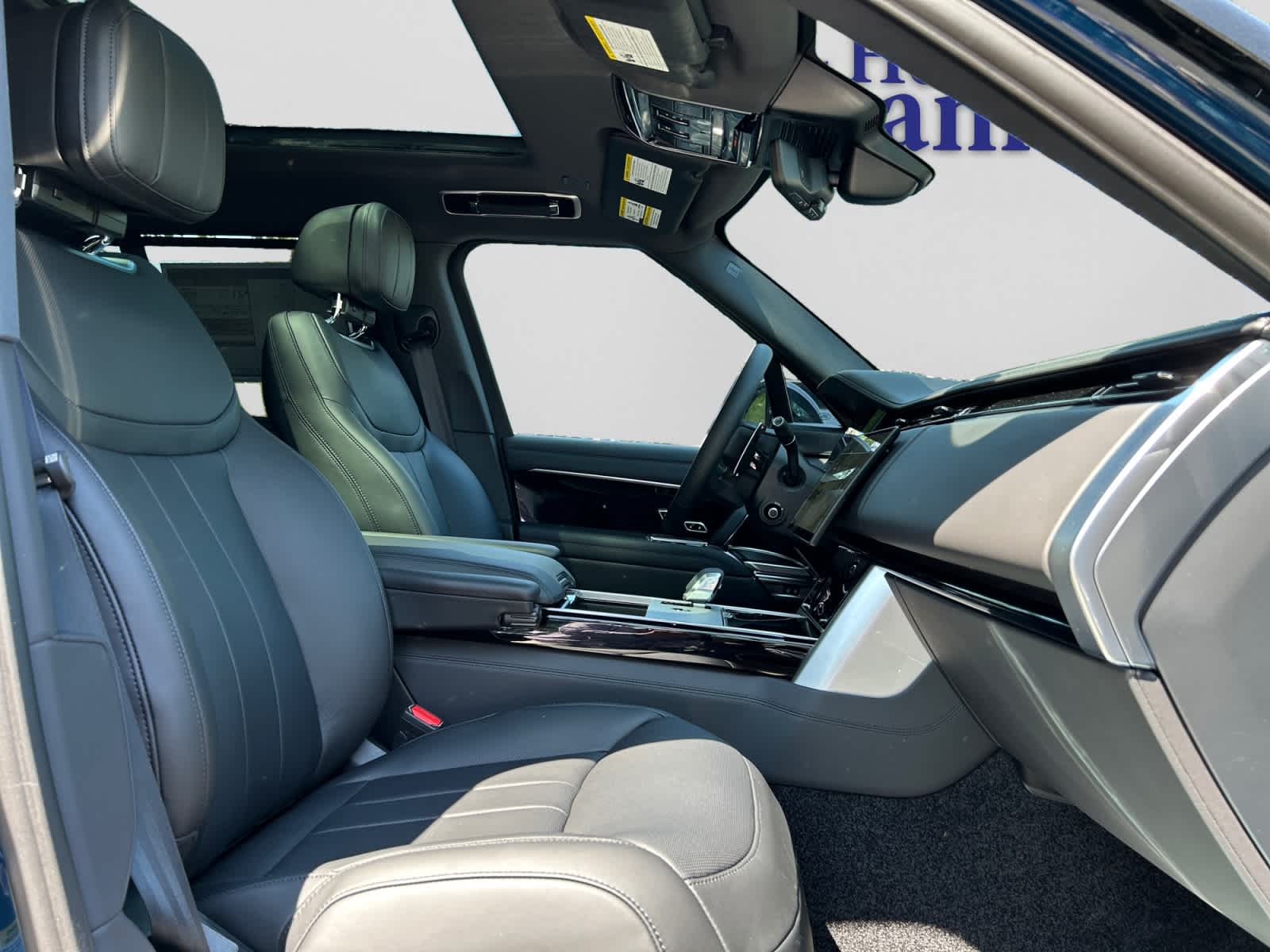 2026 Land Rover Range Rover SE - Photo 20