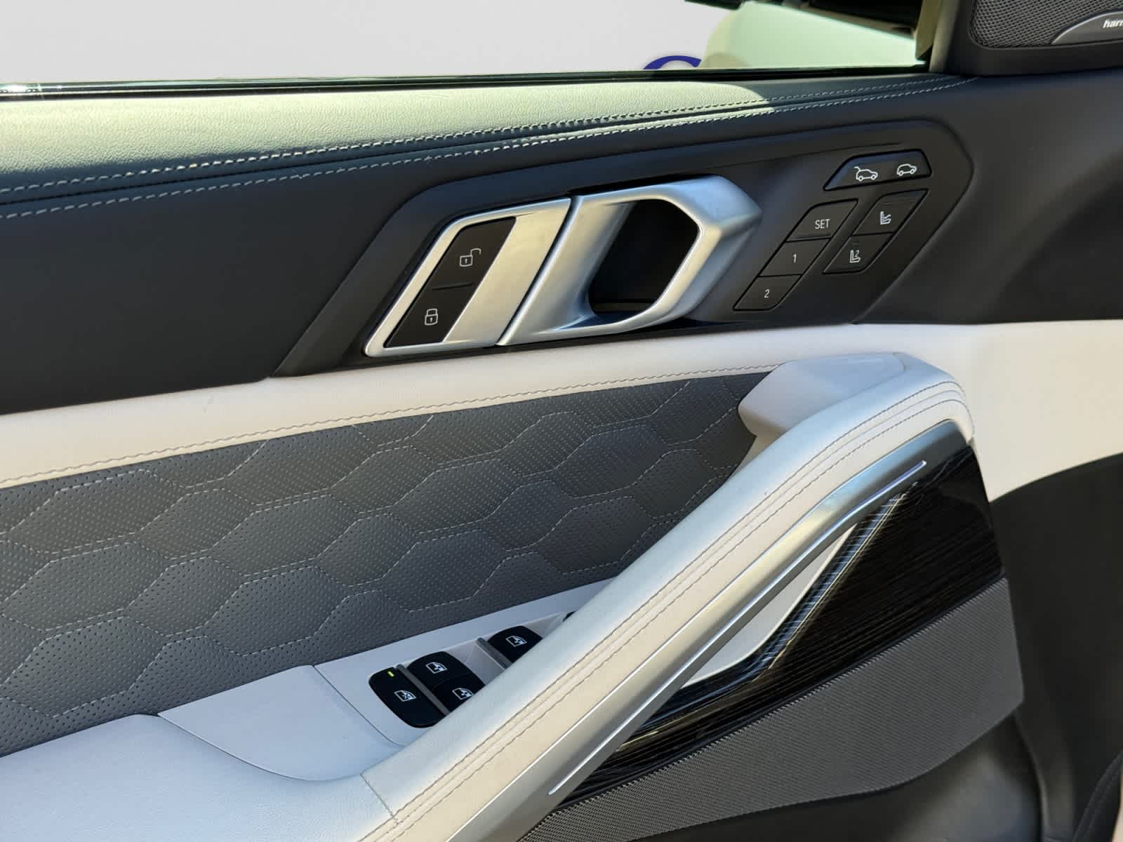 used 2025 BMW X6 M car, priced at $99,877