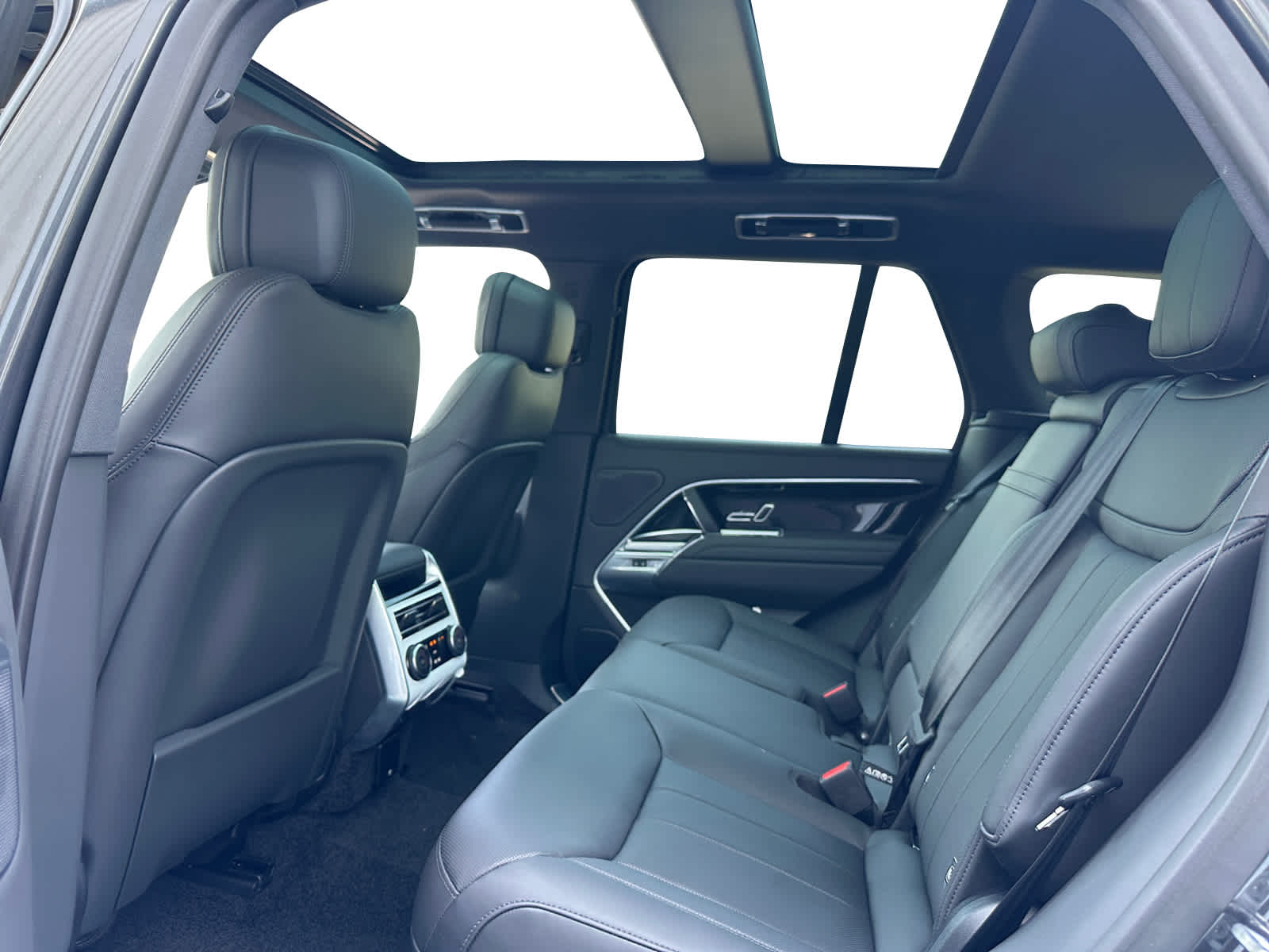 new 2025 Land Rover Range Rover car, priced at $147,780