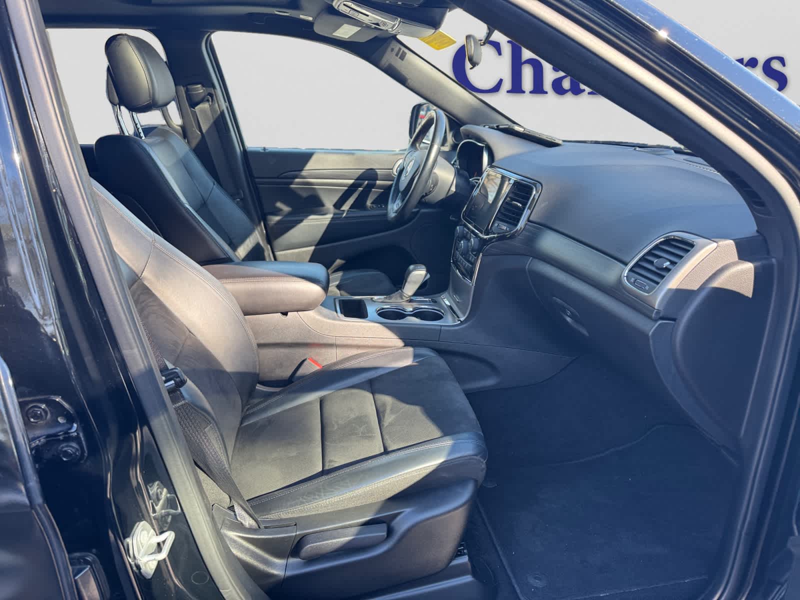 used 2021 Jeep Grand Cherokee car, priced at $25,000