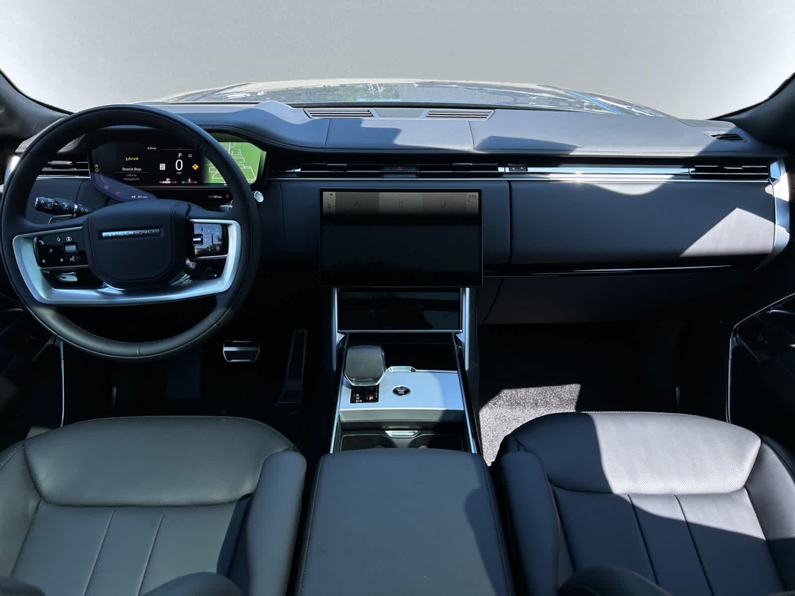 2026 Land Rover Range Rover SE - Photo 10