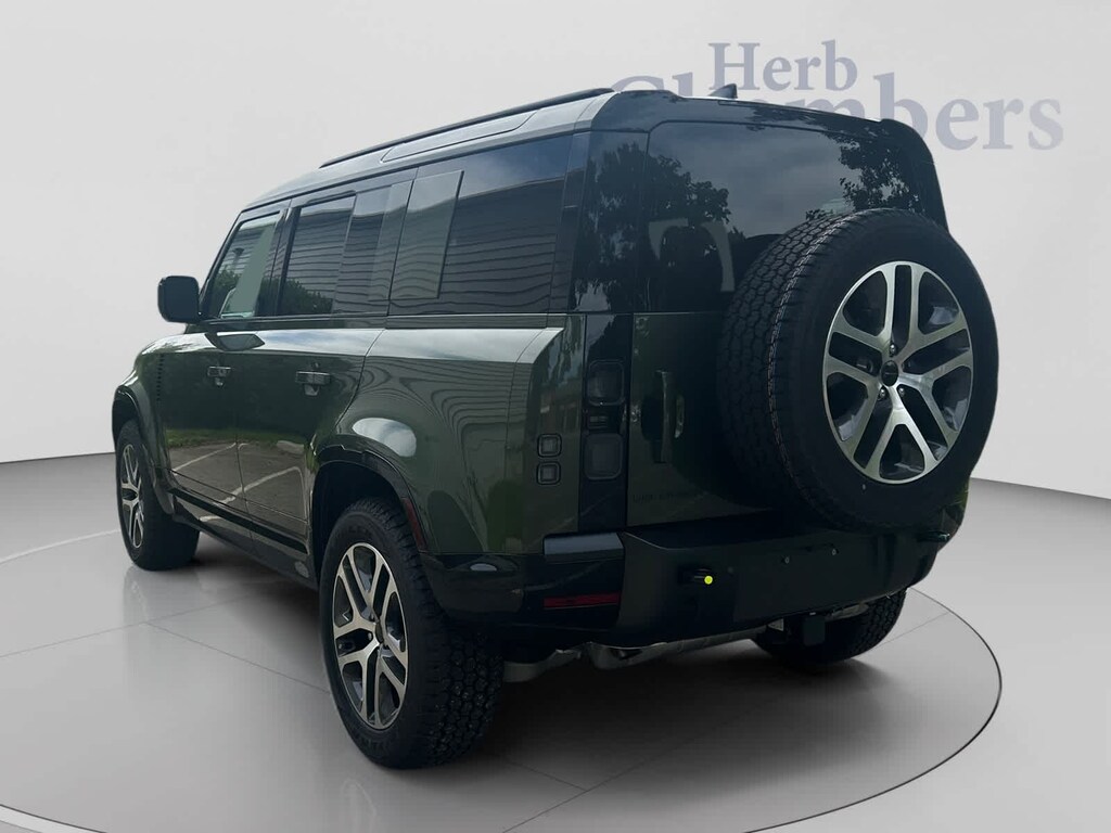 New 2026 Land Rover Defender 110 X-Dynamic SE SUV