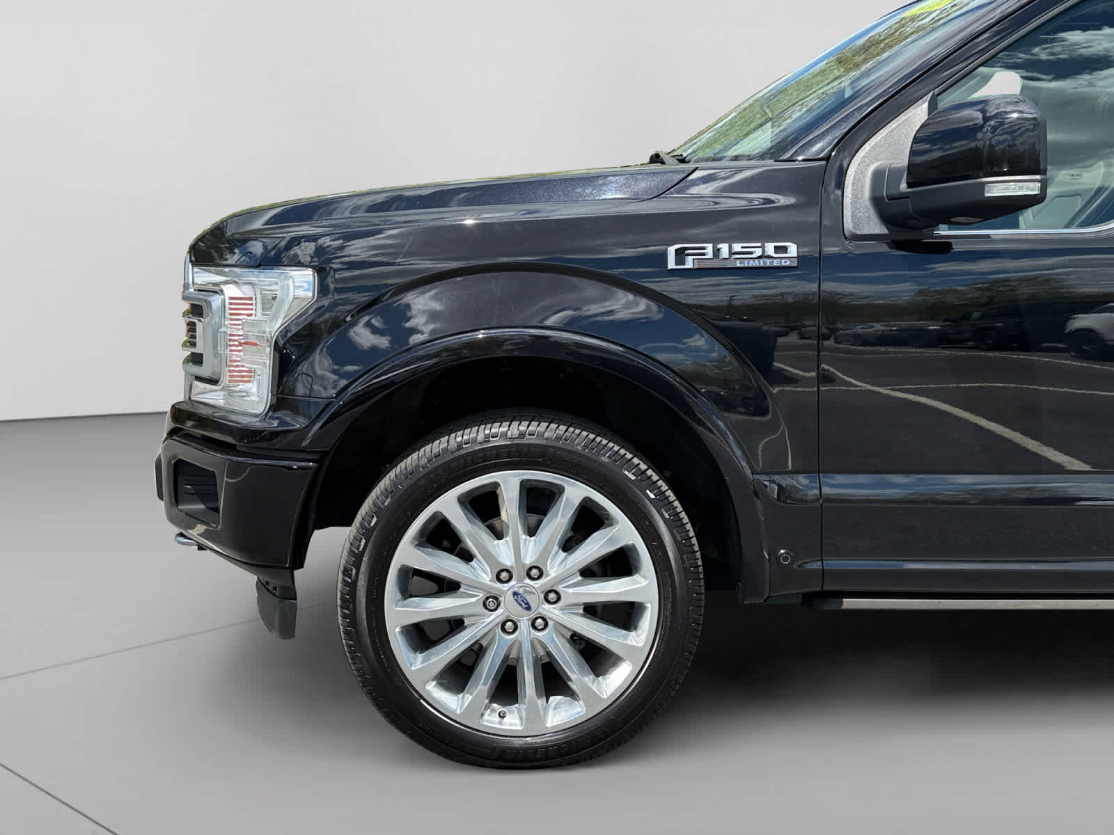 used 2019 Ford F-150 car, priced at $36,211